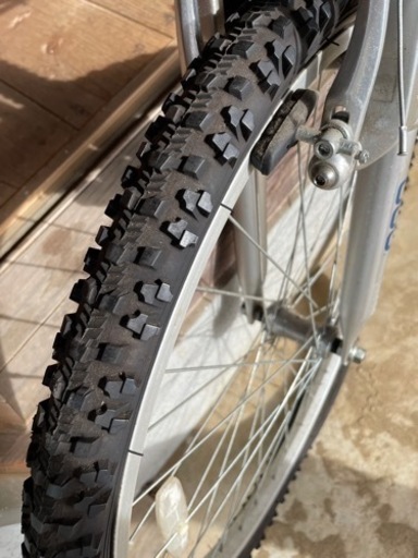 折り畳み自転車　26インチ　UGO