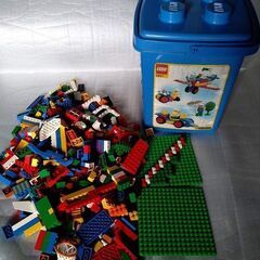 LEGO　青いバケツ