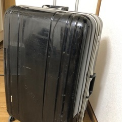 スーツケース　Ｌサイズ