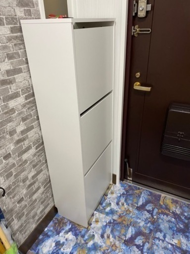 IKEA 靴棚　取引中