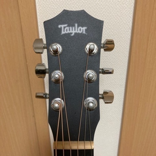 ミニアコースティックギター　Baby Taylor