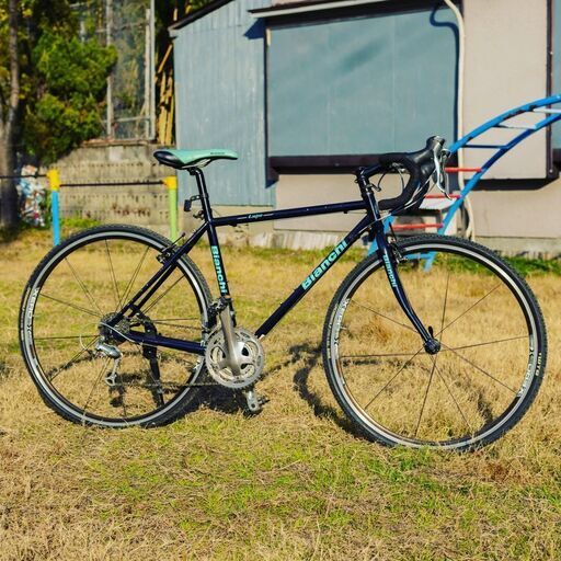 細身のクロモリでおしゃれ Bianchi Lupo シクロクロス仕様