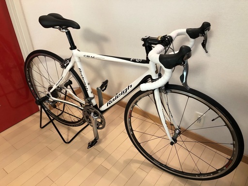 【RALEIGHロードバイク】/フルカーボン/SHIMANO 105 重量7・9kg