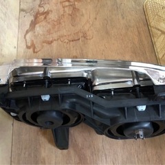 80ランクル　輸出用ヘッドライト