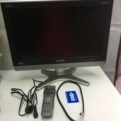 【ネット決済・配送可】SHARP  シャープ  20V型 液晶テ...