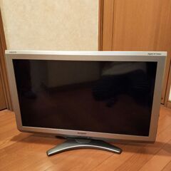 32型AQUOSテレビ