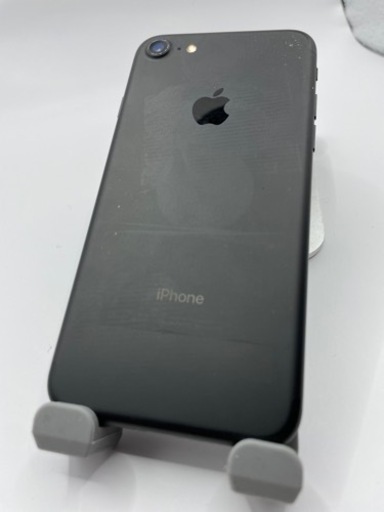 iPhone 7 32GB SIMフリー #22021