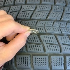 格安【SUV用スタッドレスタイヤ】ダンロップ