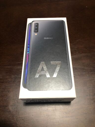 Galaxy A7 ブラック 64 GB rakutenモバイル