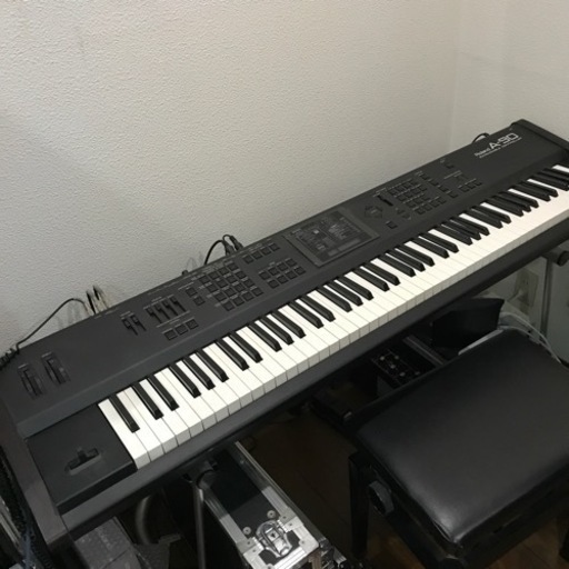 鍵盤楽器、ピアノ ROLAND A-90 MIDI Keyboard Controler