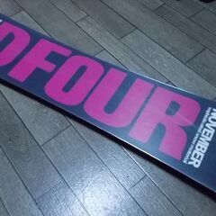 November スノーボード D4 148cm ジブ グラトリに TRICK STYLE D-FOUR JIB&GROUND STAR ノベンバー スノボ 板 札幌市東区 新道東店