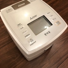 【ネット決済・配送可】三菱　IH炊飯器　NJ-VE108-W