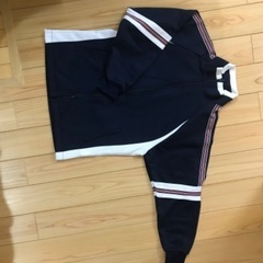 いわき市にある准看護師学校の実習服とジャージ