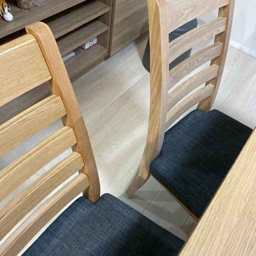 ニトリダイニングテーブル