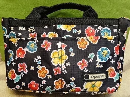 Lesportsac レスポートサック バッグインバッグ はな 小平のバッグ ポーチ の中古あげます 譲ります ジモティーで不用品の処分