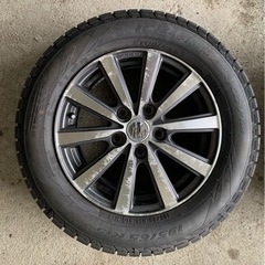 決まりました❗️】195/65R15ピレリー ICE ASIMMETRICO plus（走行少 