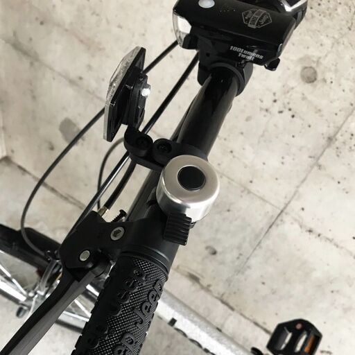 Jeep 折りたたみ自転車 7段変速 シルバー Jeep】シルバー 折りたたみ自転車 Jeep 折りたたみ自転車 7段変速 シルバー