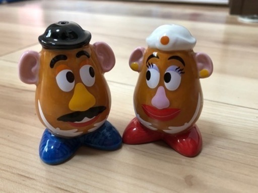 【新品】ディズニー 調味料入れ