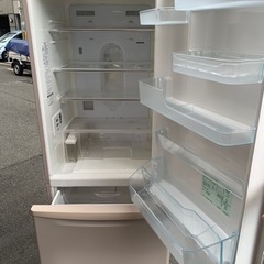 ㊗️ノンフロン冷凍冷蔵庫㊗️自動製水できます㊙️保証有り?配達可能