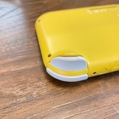 任天堂Switchライト イエロー 取りに来てくれる方限定