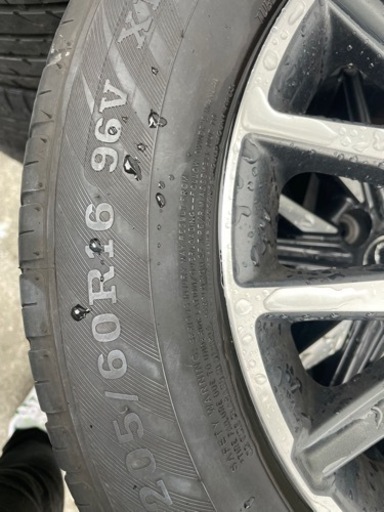 ヴォクシー80純正ホイール・タイヤ