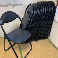 パイプ椅子15脚