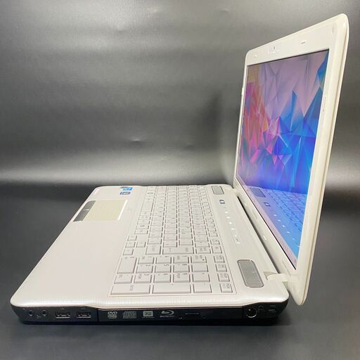 高性能Corei7 メモリ8GB HDD500GB Blu-ray 東芝 ノートパソコン
