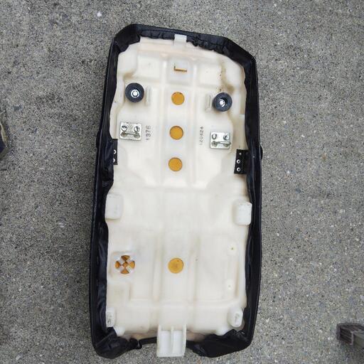 予約で専用出品 zx14rse_2013_bk1600-300x225-1.jpg