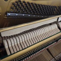 中古アップライトピアノ ローゼンストック R202 高さ121cｍ 製造年不明