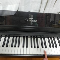 ヤマハ　クラビノーバ　CLP-300 電子ピアノ