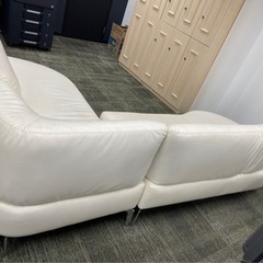 本日値下げ！！！白のL字型ソファ