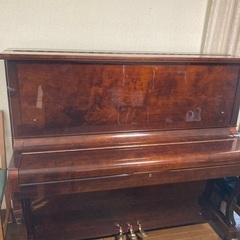 アップライトピアノ　CARL SEILER