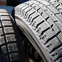 もう少しで雪の季節購入価格の半値以下の価格です　２２５/６５ー１７アルミホイル（新品に近い）