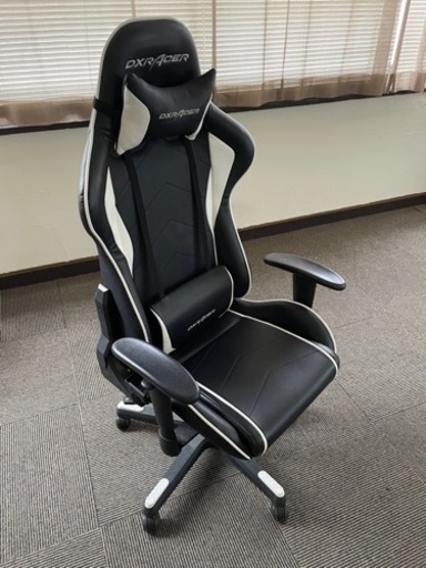 DXRACERゲーミングチェア