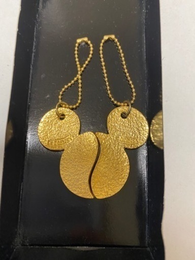 ディズニーペアキーホルダーカップルキーホルダー てぃー 蓮田の服 ファッションの中古 古着あげます 譲ります ジモティーで不用品の処分