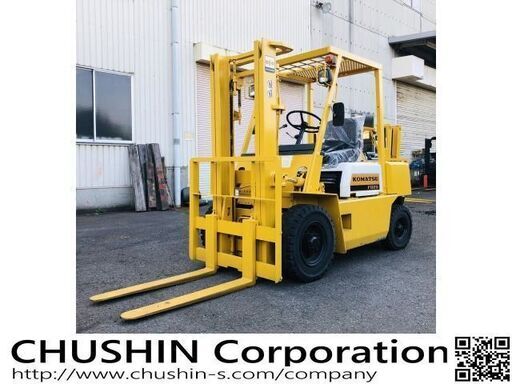 2.5トン  ディーゼル　フォークリフト　コマツ  稼働時間少　2.5t　軽油　CF19024