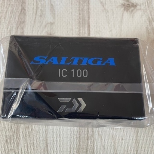 新品】ダイワ 21 ソルティガ IC 100 右巻き | complexesantalucia.com