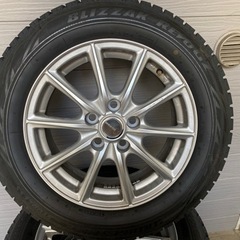タイヤー205/60R16