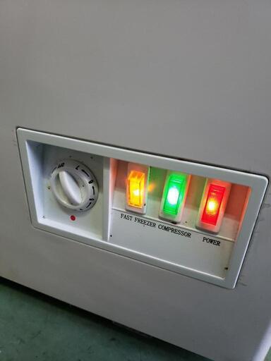 工場 【業務用冷凍庫】美品！鍵つきのフリーザー☆動作異常なし☆