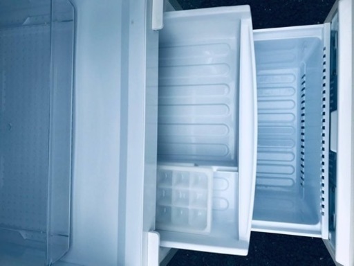 ①1174番 SHARP✨ノンフロン冷凍冷蔵庫✨SJ-D14D-S‼️ - 家電