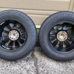 　ホイル付きタイヤ