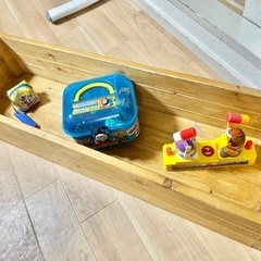 木の玩具箱　木製　玩具