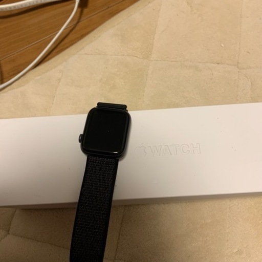 今週土日までにお願いします　値引き致します急募アップルウォッチシリーズ4 44㎜