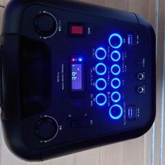美品　Bluetoothスピーカー　東芝　LED