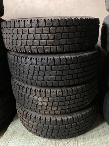 スタッドレス 205/55R16 17年34週 ブリザック VRX2 プリウス