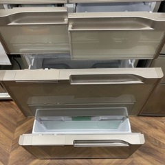 リユースショップBYREUSE配達・設置OK】HITACHI 475L 6ドア冷蔵庫