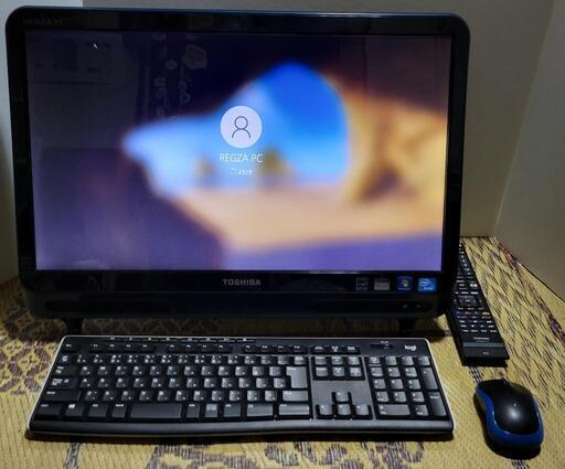 東芝 レグザPC 21.5インチ フルHD液晶一体型デスクトップPC Windows10！メモリ6GB！Wi-Fi！無線マウス＆キーボード！