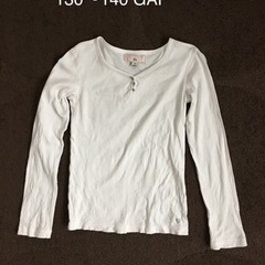 130〜140 GAP ロンT ヘンリーネックTシャツ