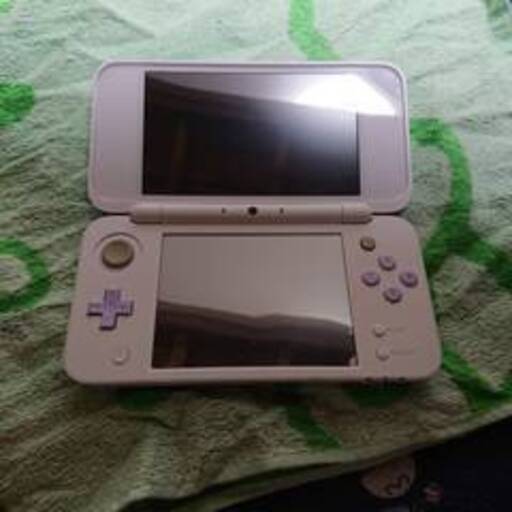 値下げ】ニンテンドー2DS LL 本体【ホワイト×ラベンダー