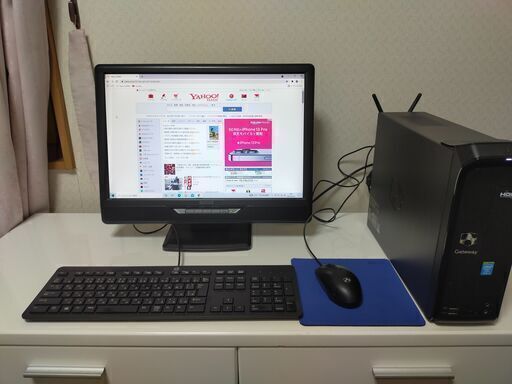 Gateway デスクトップ型パソコンと、 IODATAワイドディスプレイ | www